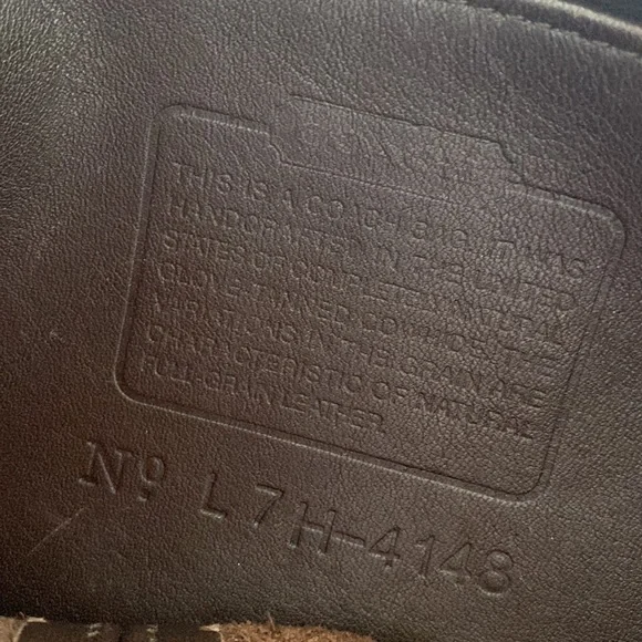 ⬇️ SPECIAL PRICE DROP ⬇️ Vintage COACH - Leather Handbag - Picture 6 of 11